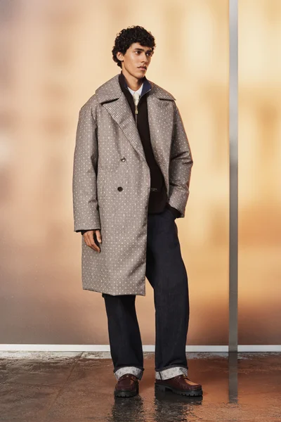 Look 4